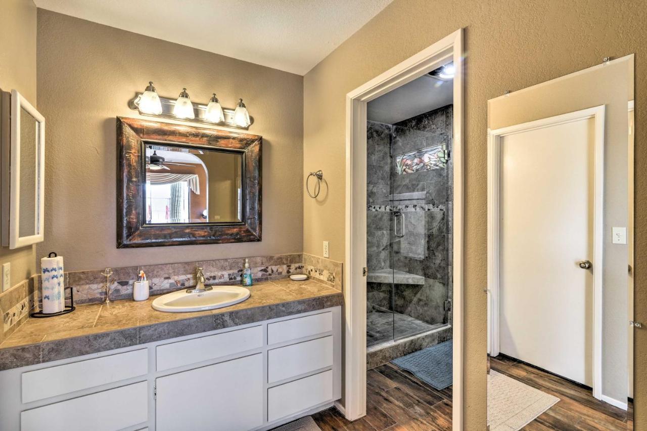 Bullhead City Home With Private Pool, Hot Tub And View Екстериор снимка