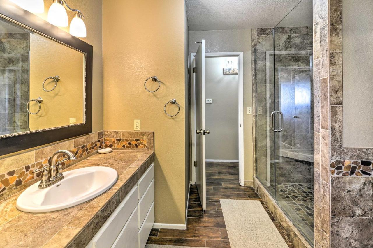 Bullhead City Home With Private Pool, Hot Tub And View Екстериор снимка